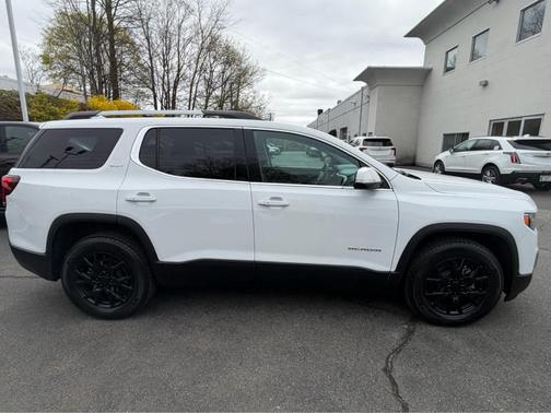 Summit White 2021 GMC Acadia SLT