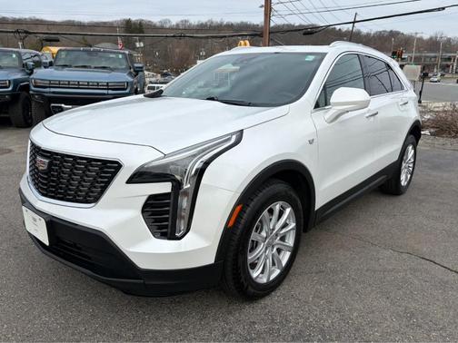 2023 Cadillac XT4 Luxury