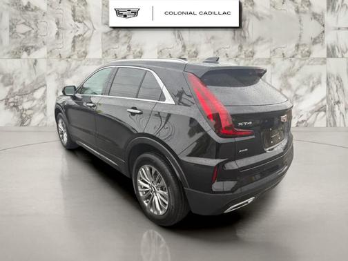 Stellar Black Metallic 2025 Cadillac XT4 Premium Luxury