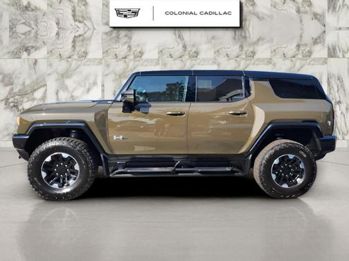 Deep 2025 GMC HUMMER EV SUV 2X