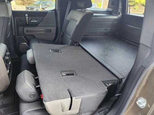 Deep 2025 GMC HUMMER EV SUV 2X