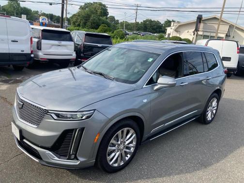2023 Cadillac XT6 Premium Luxury AWD