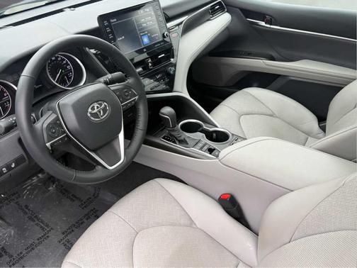 2022 Toyota Camry XLE