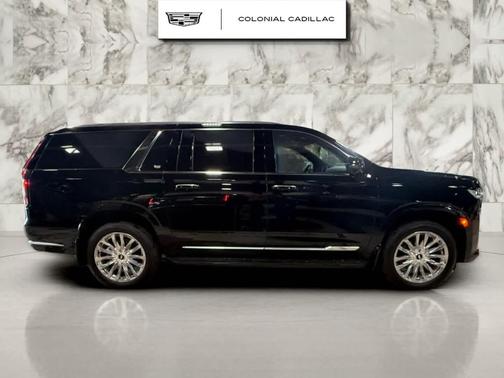 2024 Cadillac Escalade ESV Premium Luxury