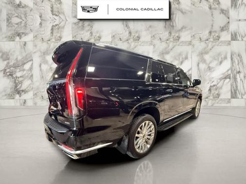 2024 Cadillac Escalade ESV Premium Luxury