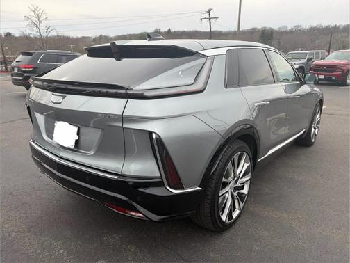 Silver Metallic 2026 Cadillac OPTIQ Luxury