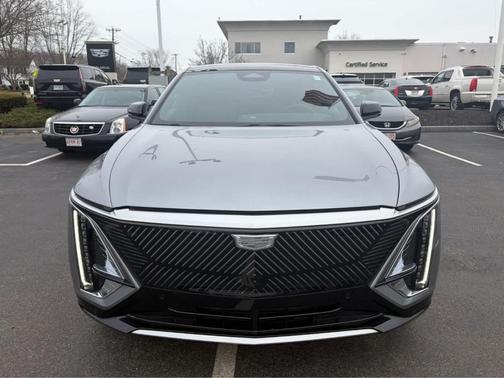 Silver Metallic 2026 Cadillac OPTIQ Luxury