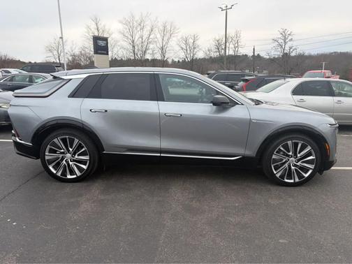 Silver Metallic 2026 Cadillac OPTIQ Luxury