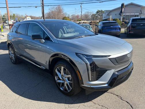 Silver Metallic 2026 Cadillac OPTIQ Luxury