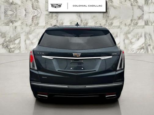2021 Cadillac XT5 Sport