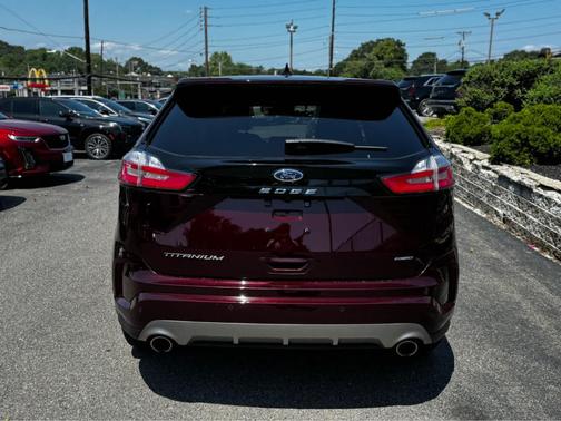 2021 Ford Edge Titanium