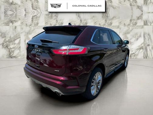2021 Ford Edge Titanium
