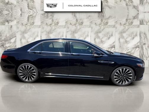 Black 2019 Lincoln Continental Black Label