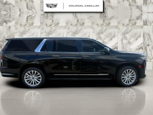 2024 Cadillac Escalade ESV Luxury
