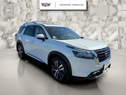 2024 Nissan Pathfinder Platinum