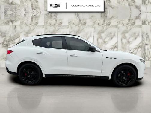 2017 Maserati Levante Base