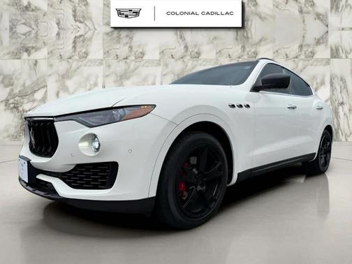 2017 Maserati Levante Base