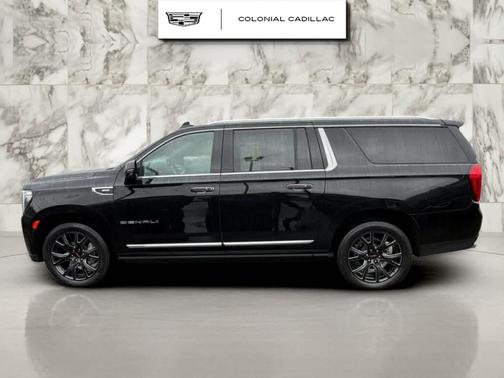 Onyx Black 2023 GMC Yukon XL Denali