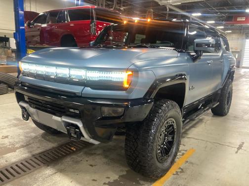 2024 GMC HUMMER EV SUV 3X