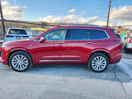 2025 Cadillac XT6 Premium Luxury AWD