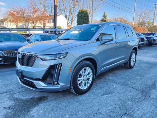 2024 Cadillac XT6 Luxury AWD