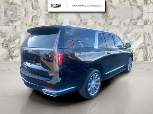 2023 Cadillac Escalade ESV Premium Luxury Platinum