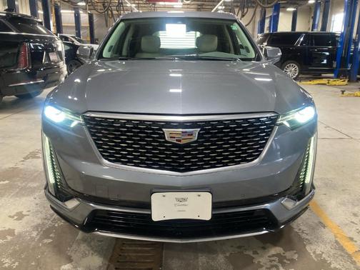 2021 Cadillac XT6 Premium Luxury AWD