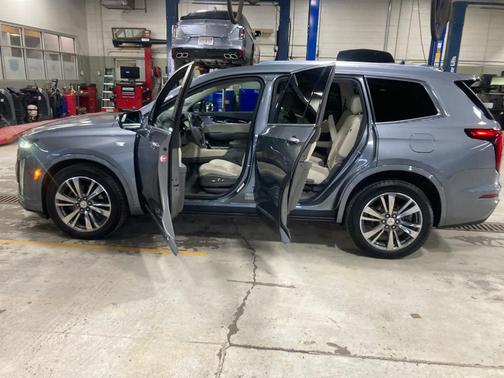 2021 Cadillac XT6 Premium Luxury AWD