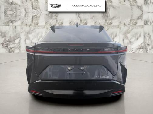 2023 Lexus RZ 450e Luxury
