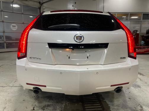 2011 Cadillac CTS Premium