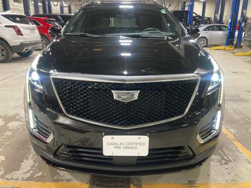 2023 Cadillac XT5 Sport