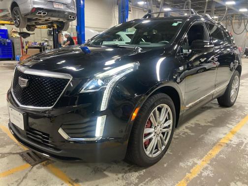 2023 Cadillac XT5 Sport