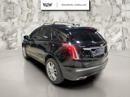 2023 Cadillac XT5 Sport