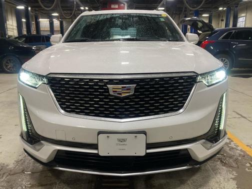 2021 Cadillac XT6 Premium Luxury AWD