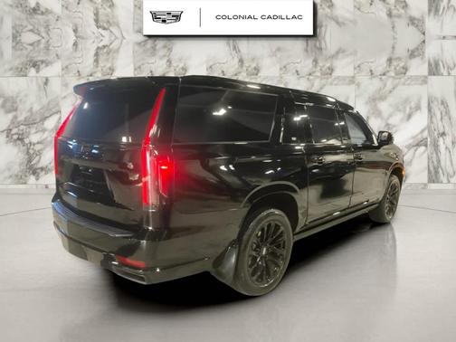 2023 Cadillac Escalade ESV Sport