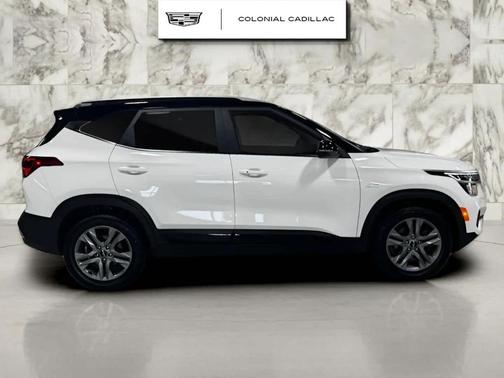 2022 Kia Seltos S
