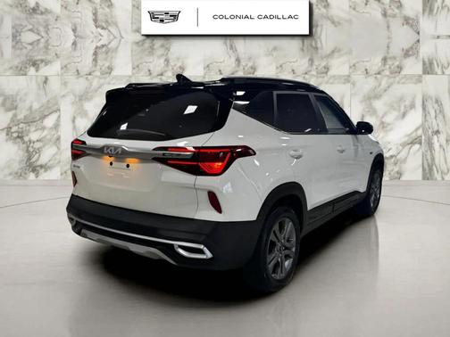 2022 Kia Seltos S