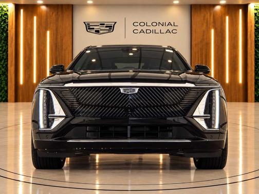 Stellar Black Metallic 2024 Cadillac LYRIQ Luxury