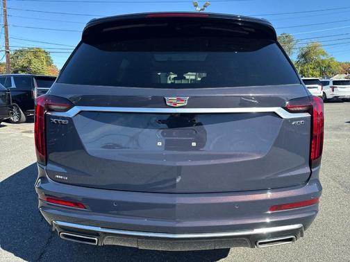 2025 Cadillac XT6 Premium Luxury AWD