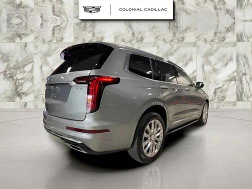 2023 Cadillac XT6 Premium Luxury AWD