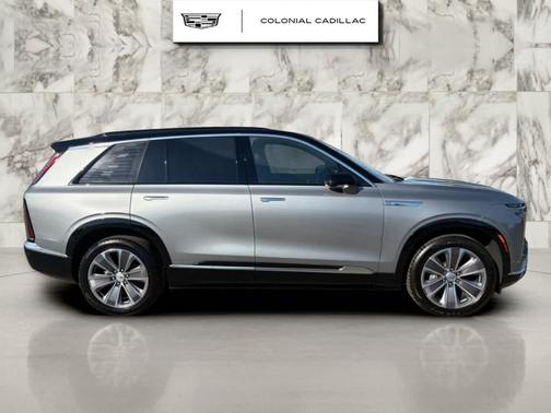 Silver Metallic 2026 Cadillac VISTIQ Luxury