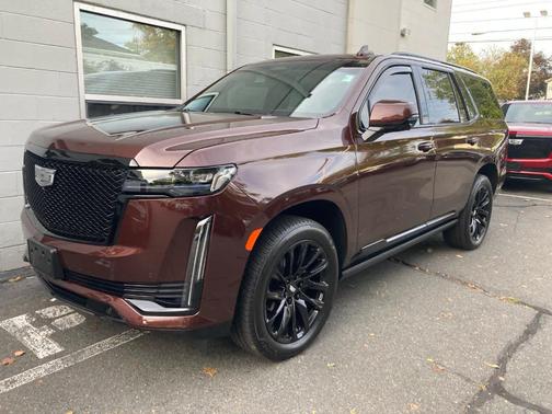 2022 Cadillac Escalade Sport