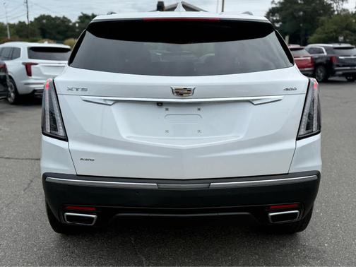 2021 Cadillac XT5 Sport