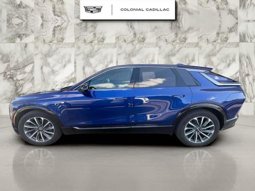 2024 Cadillac LYRIQ Sport