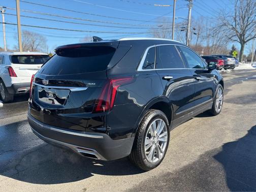 2025 Cadillac XT5 Premium Luxury