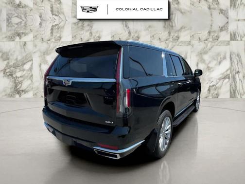 2023 Cadillac Escalade ESV Luxury
