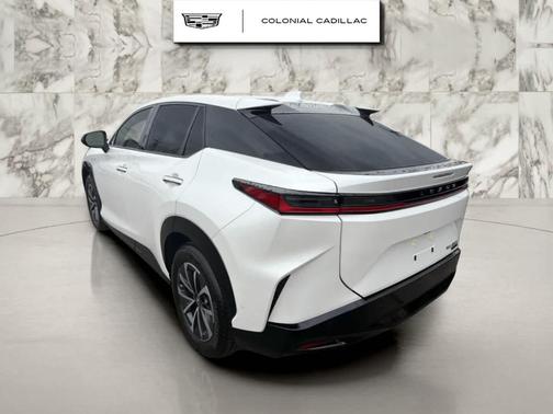Eminent White Pearl 2024 Lexus RZ 450e Premium