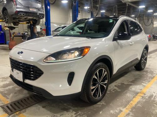 2021 Ford Escape SE