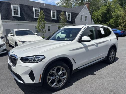 Mineral White Metallic 2022 BMW X3 xDrive30i