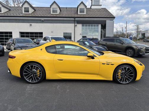2024 Maserati GranTurismo Modena